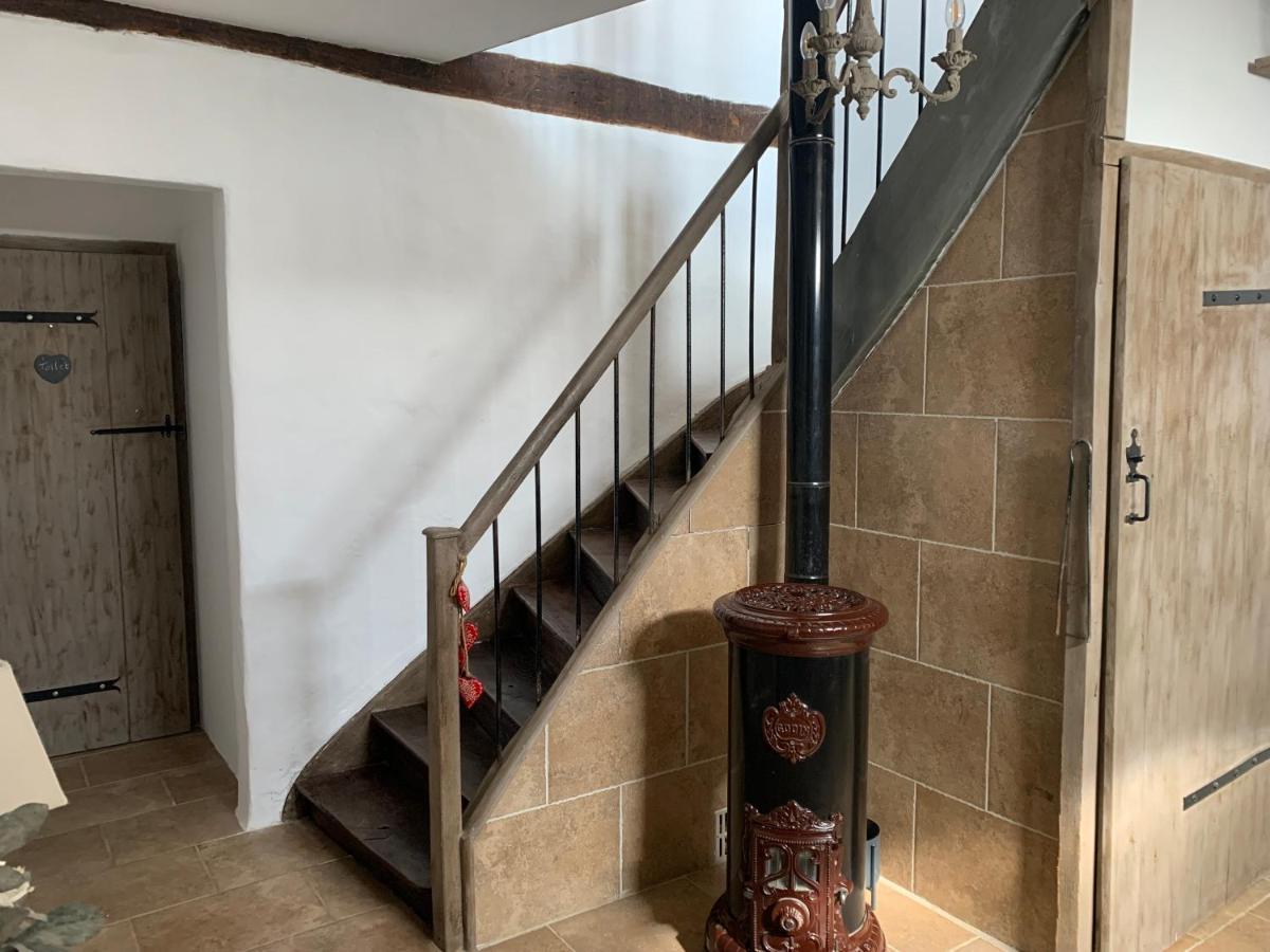 Les Glycines Bed & Breakfast Saint Gaudens Bagian luar foto